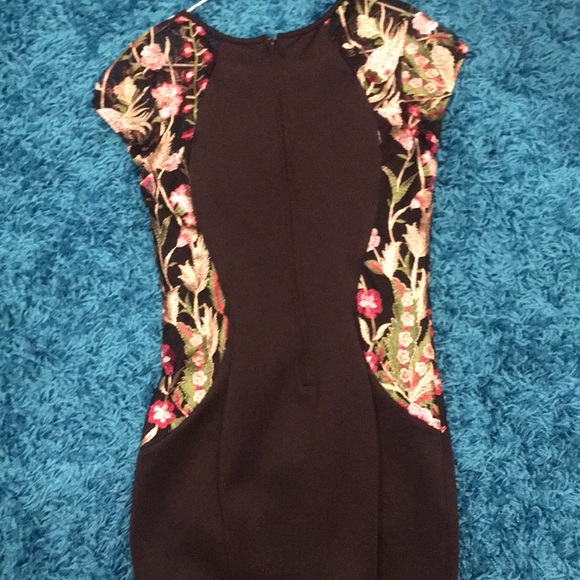 Homecoming Dress - Picture 4 of 5